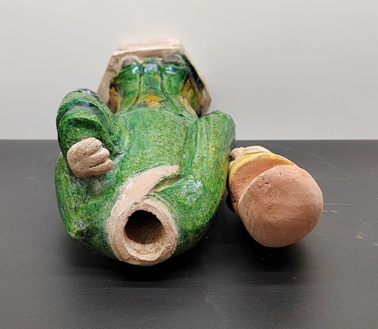 古玩陶瓷碩大的明代三彩長袍書生俑拍賣，當前價格380元