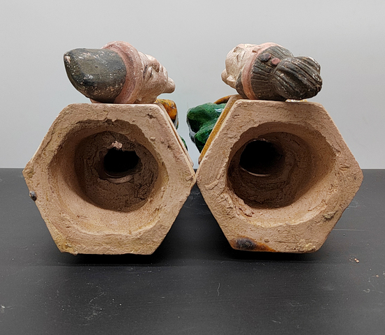 古玩陶瓷明三彩人物俑真品鑒賞圖