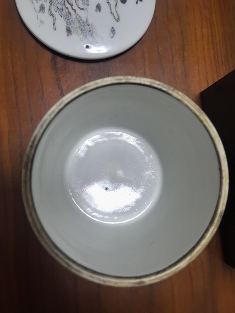 古玩陶瓷天女散花粉彩蓋缸拍賣，當(dāng)前價格2500元