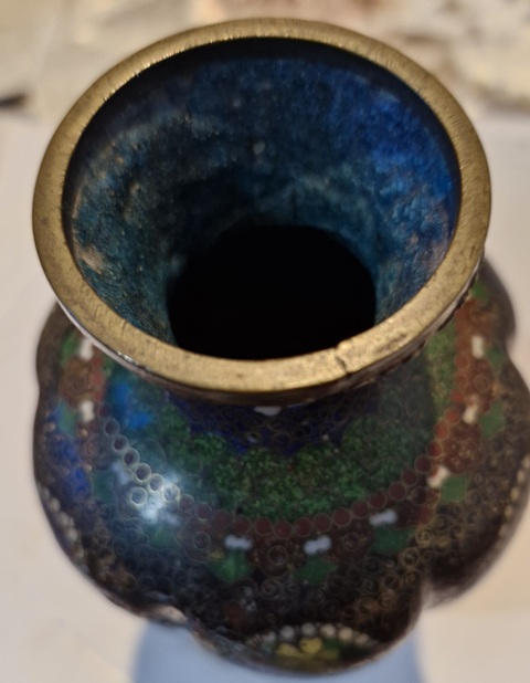 古玩銅器景泰藍瓶真品鑒賞圖