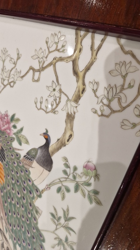 古玩陶瓷花鳥紋粉彩瓷板畫真品鑒賞圖