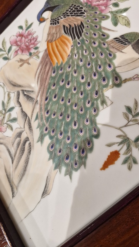 古玩陶瓷花鳥紋粉彩瓷板畫真品鑒賞圖