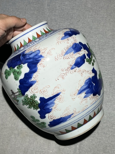 古玩陶瓷青花五彩人物故事蓋罐真品鑒賞圖