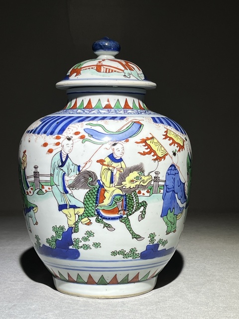 古玩陶瓷青花五彩人物故事蓋罐真品鑒賞圖