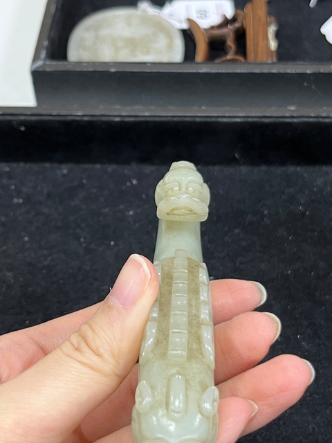 古玩玉器玉龍首摩羯帶鉤真品鑒賞圖