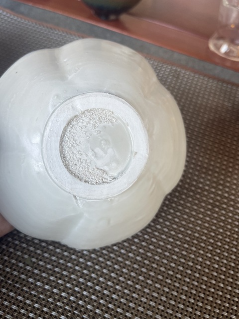 古玩陶瓷五代邢窯花口碗真品鑒賞圖