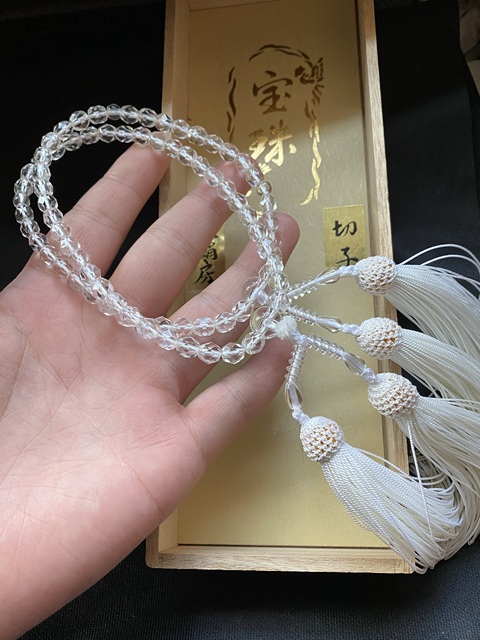 古玩玉器兩串“正絹房”回流中古高檔天然水晶手持拍賣，當前價格1200元