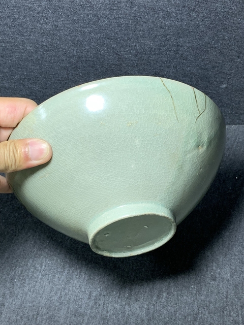 古玩陶瓷高麗青瓷刻花碗真品鑒賞圖