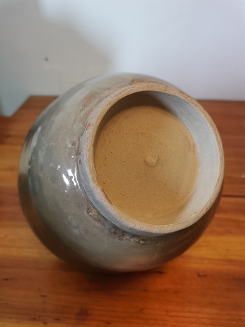 古玩陶瓷元明時期龍泉青瓷罐拍賣，當前價格390元