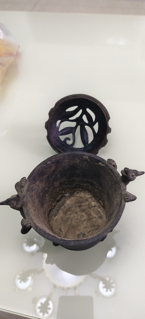 古玩銅器爐子真品鑒賞圖