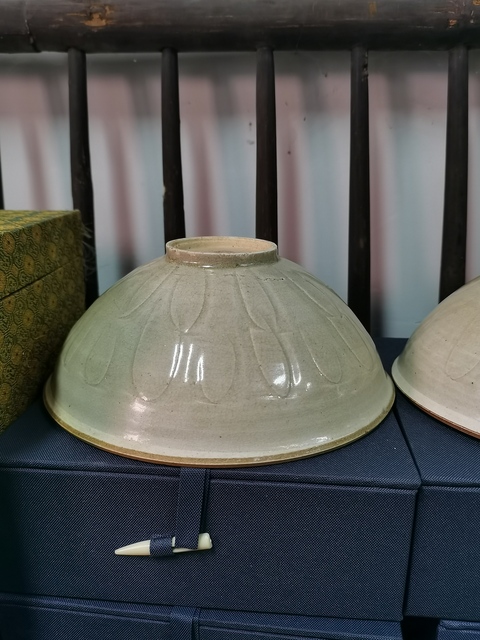 古玩陶瓷碗真品鑒賞圖