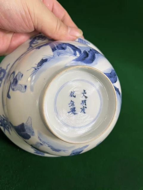 古玩陶瓷青花教子圖折沿碗，注意品相真品鑒賞圖