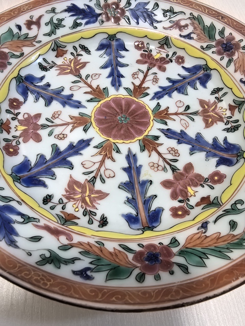 古玩陶瓷青花五彩花卉紋盤真品鑒賞圖