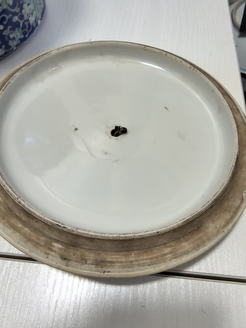 古玩陶瓷藍地粉彩花卉紋節盒真品鑒賞圖