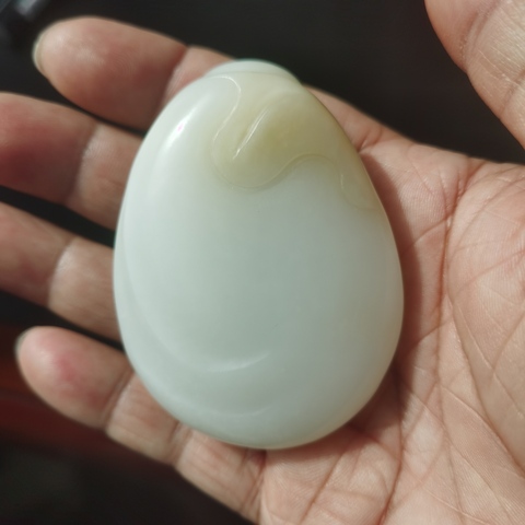 古玩玉器和田玉達(dá)摩掛件真品鑒賞圖