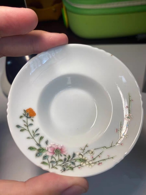 古玩陶瓷花卉紋粉彩三才蓋杯真品鑒賞圖