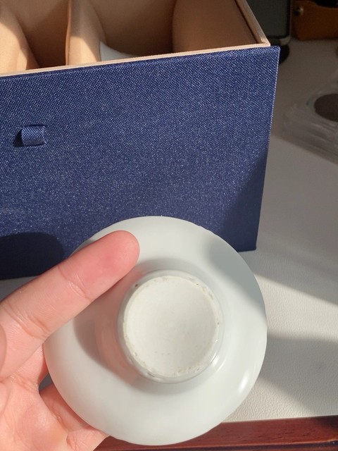 古玩陶瓷花卉紋粉彩三才蓋杯真品鑒賞圖