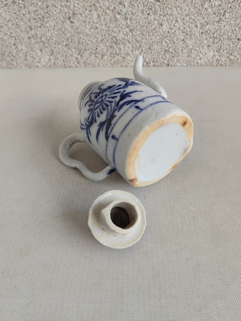 古玩陶瓷仕女紋青花執(zhí)壺拍賣，當前價格850元