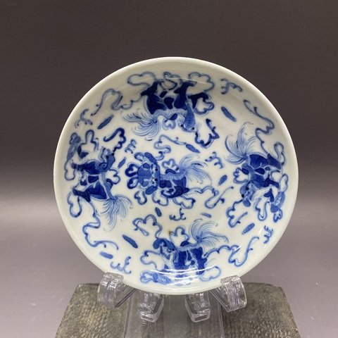 古玩陶瓷清晚期·獅子繡球·青花盤拍賣，當前價格1560元