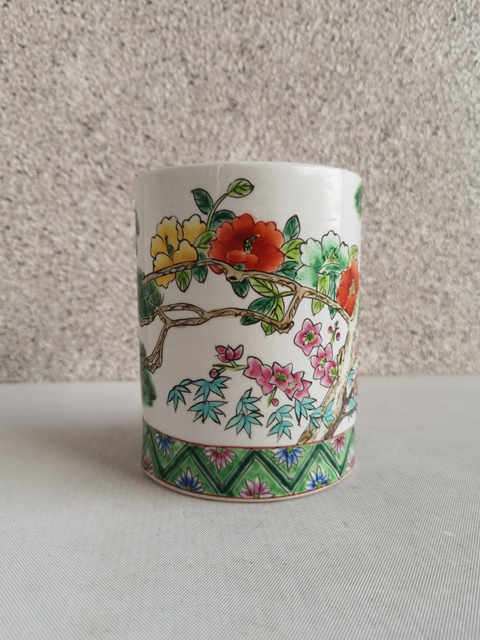 古玩陶瓷花卉紋筆筒拍賣，當前價格450元
