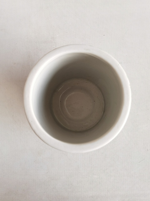 古玩陶瓷花卉紋筆筒拍賣，當前價格450元