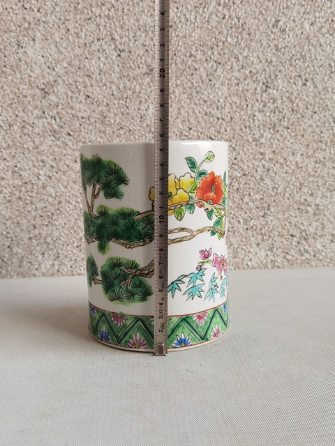 古玩陶瓷花卉紋筆筒拍賣，當前價格450元