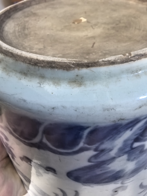 古玩陶瓷青花趕珠龍紋香爐真品鑒賞圖