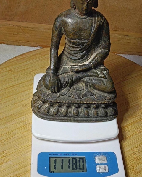 古玩銅器銅釋迦摩尼真品鑒賞圖