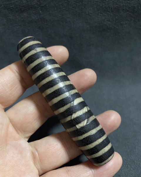 古玩玉器現代工藝鑲蝕線珠真品鑒賞圖