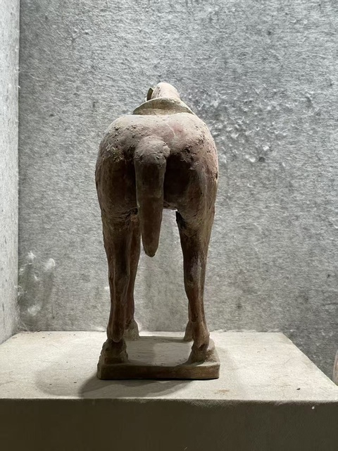 古玩陶瓷唐·棗紅馬拍賣，當前價格12000元