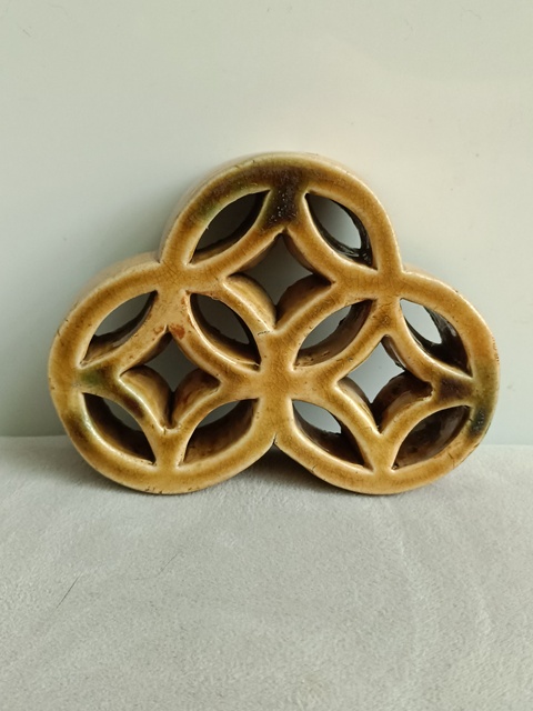 古玩陶瓷明末清初 黃釉財源廣進花瓦真品鑒賞圖