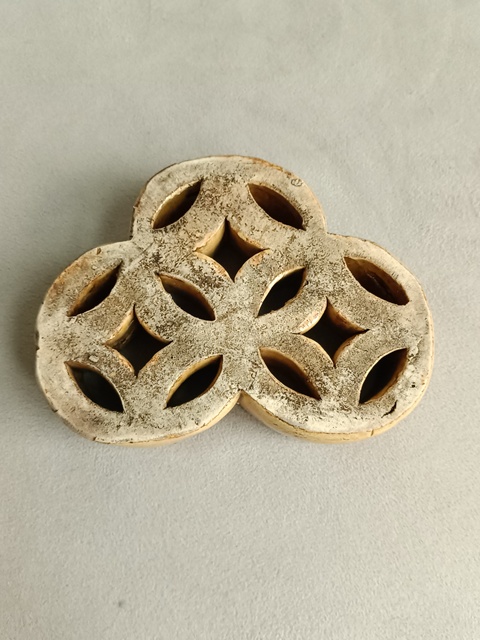 古玩陶瓷明末清初 黃釉財源廣進花瓦真品鑒賞圖