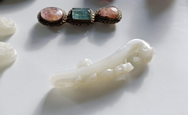 古玩玉器龍鳳呈祥玉帶鉤真品鑒賞圖