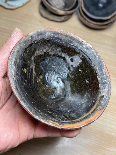 古玩陶瓷建窯黑釉束口盞真品鑒賞圖