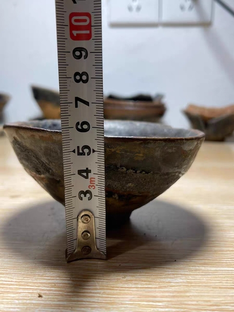 古玩陶瓷建窯黑釉束口盞真品鑒賞圖