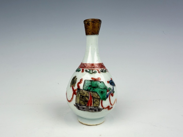 古玩陶瓷清康熙·五彩博古紋長頸瓶拍賣，當(dāng)前價格0元