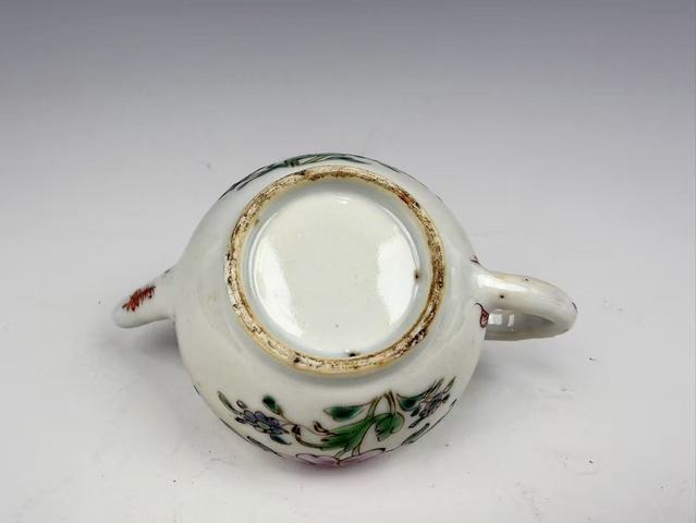 古玩陶瓷清雍乾·粉彩花卉茶壺拍賣(mài)，當(dāng)前價(jià)格0元