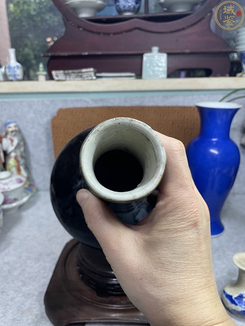 古玩陶瓷黑釉瓶真品鑒賞圖