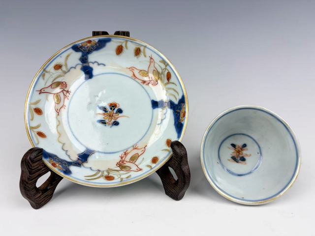 古玩陶瓷清康熙·青花加彩安居樂業(yè)杯碟拍賣，當前價格0元