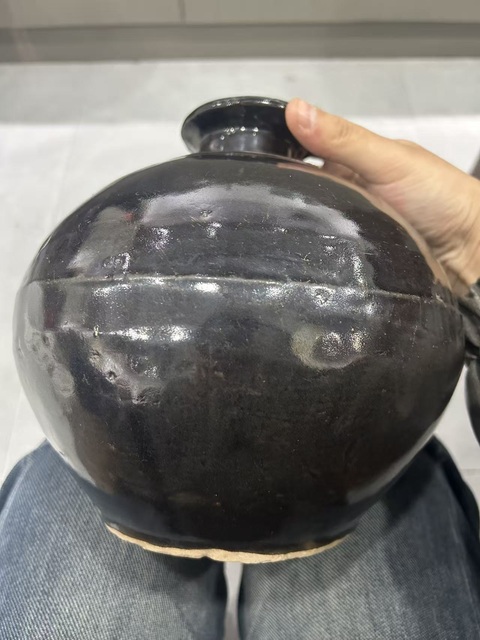 古玩陶瓷磁州窯黑釉嘟嚕瓶真品鑒賞圖