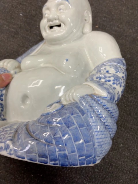 古玩陶瓷青花花卉紋彌勒笑佛真品鑒賞圖