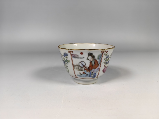 古玩陶瓷咸豐粉彩四美仕女花卉紋茶園真品鑒賞圖