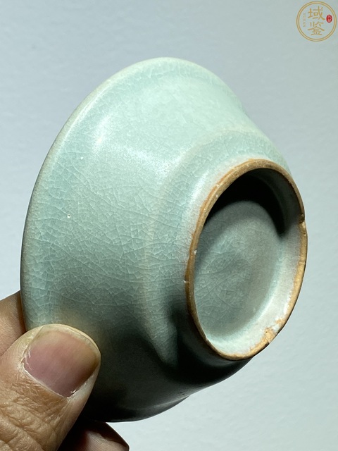古玩陶瓷青釉盤真品鑒賞圖