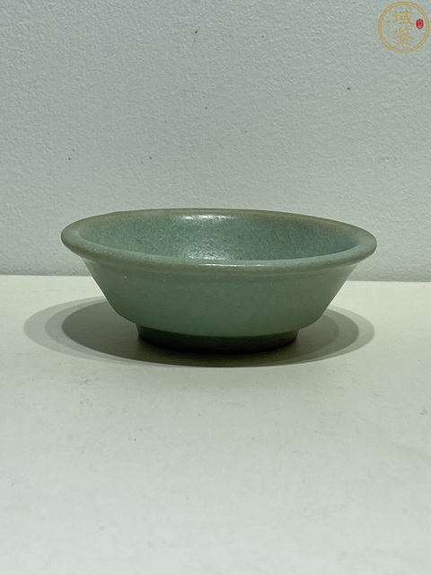 古玩陶瓷青釉盤真品鑒賞圖