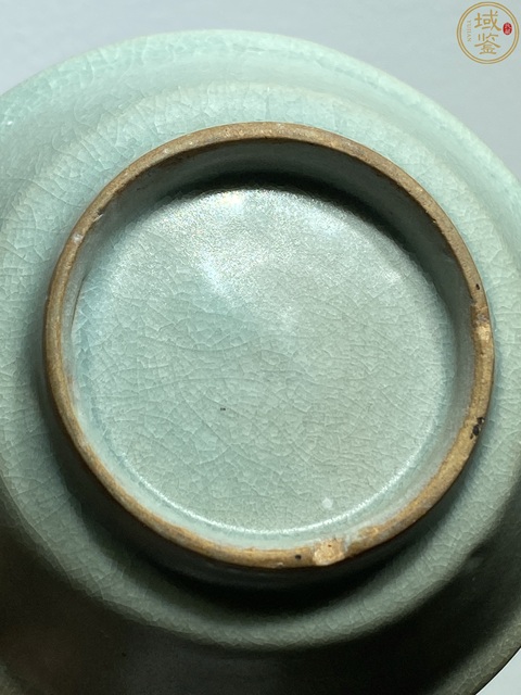 古玩陶瓷青釉盤真品鑒賞圖