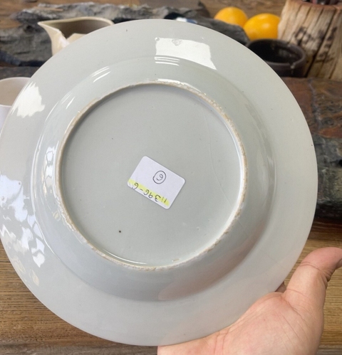 古玩陶瓷花鳥紋粉彩盤真品鑒賞圖