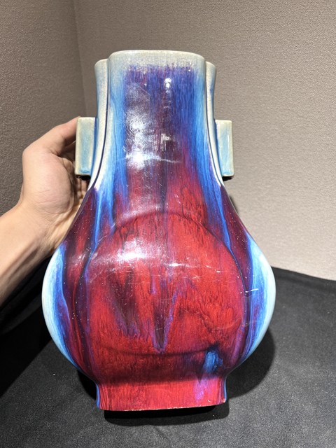 古玩陶瓷清乾隆 窯變釉杏圓貫耳瓶真品鑒賞圖