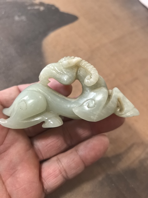 古玩玉器和田玉鹿擺件真品鑒賞圖