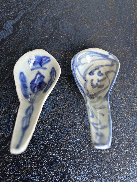 古玩陶瓷青花花卉紋調羹一對拍賣，當前價格188元