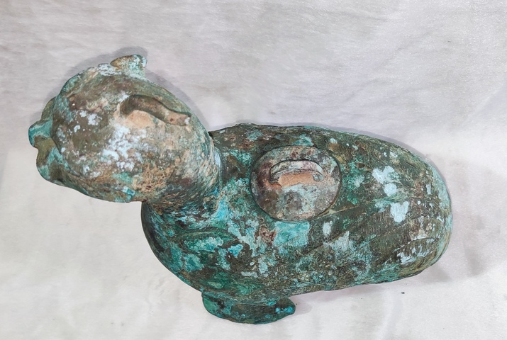 古玩字畫銅瑞獸壺真品鑒賞圖